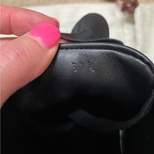 Hermes classic black uniform sneaker